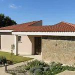 Baia Tartuga Hotell 4*