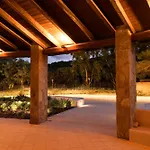 Baia Tartuga Hotell 4*